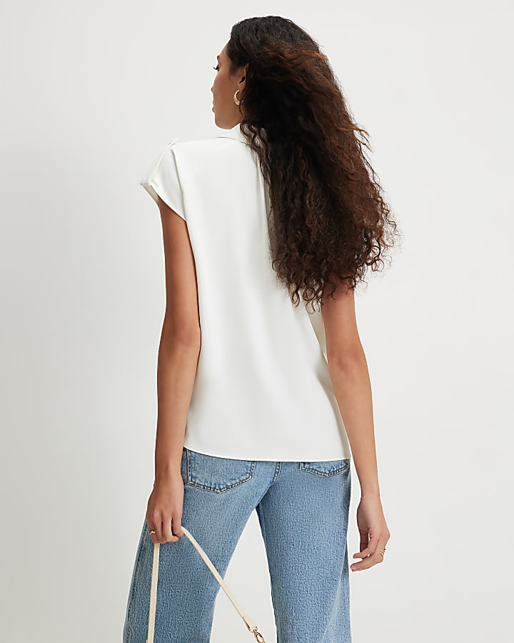 White Sleeveless Crepe Shirt