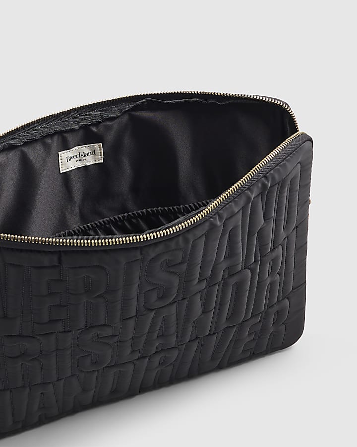 Black RI Quilted Laptop Case