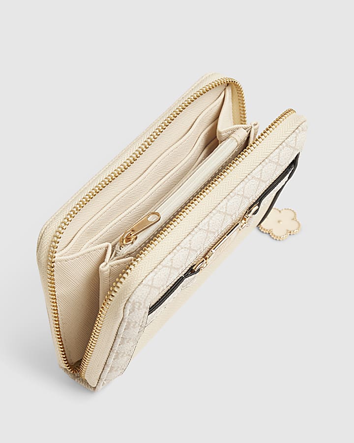 Cream Tab Front Flower Charm Purse