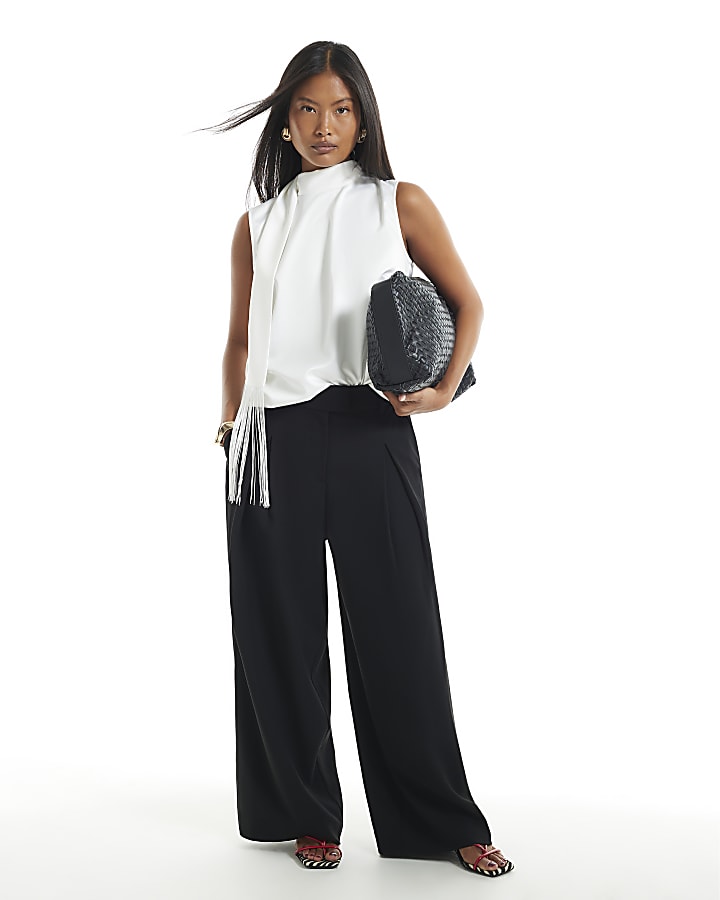 Petite Black Crepe Wide Leg Trousers