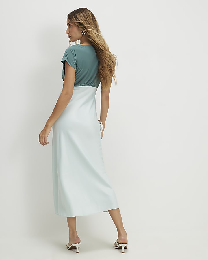 Blue Short Sleeve Lace Satin Midi Dress