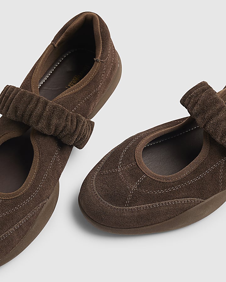 Brown Suede Ruched Strap Sneakerina Flats