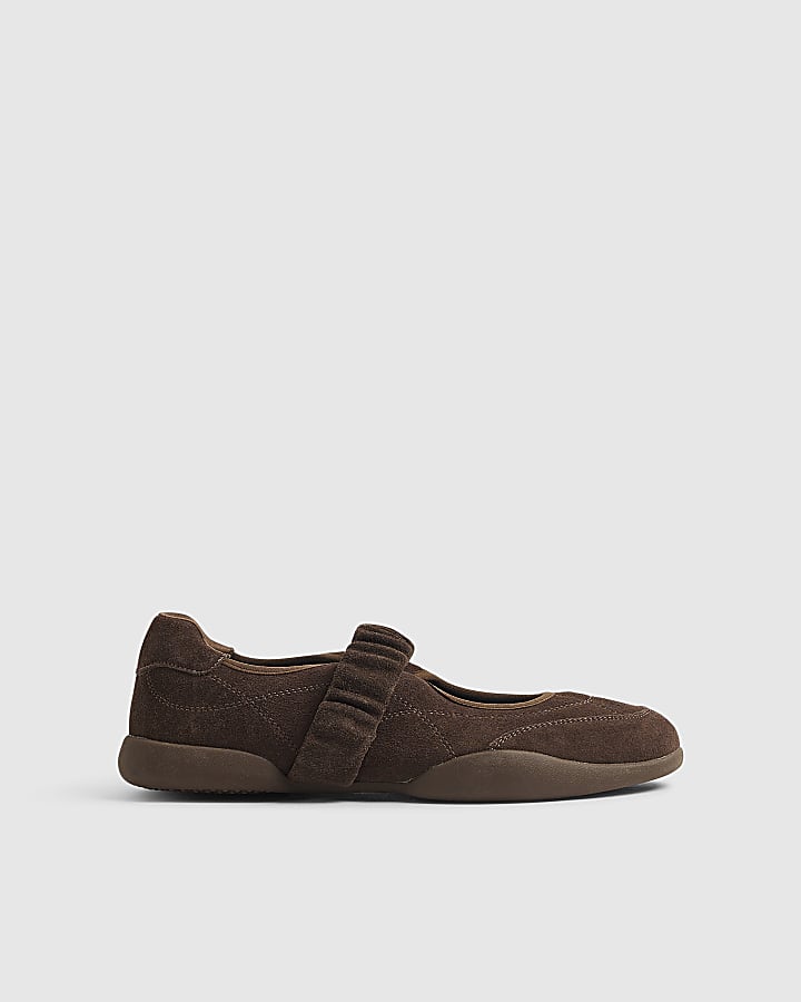 Brown Suede Ruched Strap Sneakerina Flats