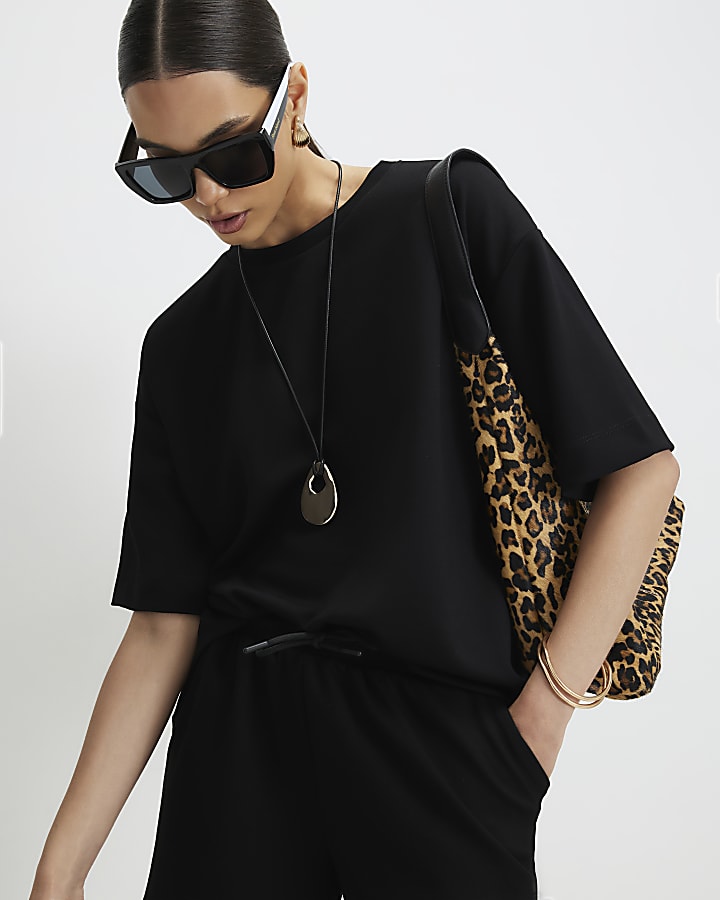 Black Premium Short Sleeve Boxy T-shirt