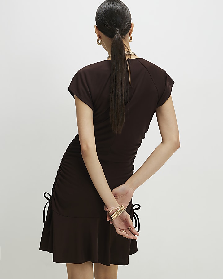 Brown Short Sleeve Ruched Mini Dress