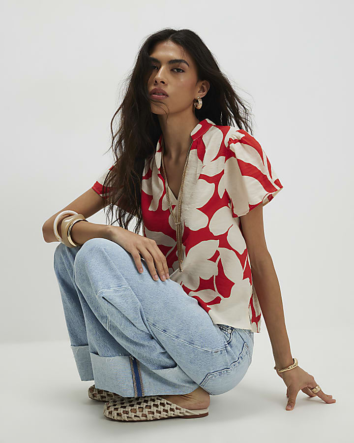 Red Short Sleeve Floral Print Blouse