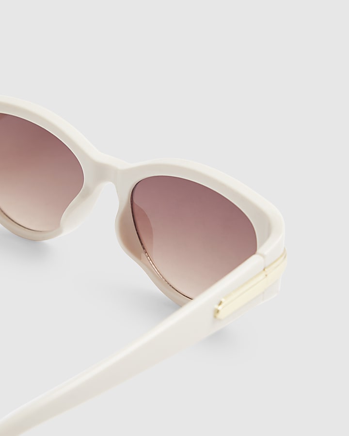 Cream Cat Eye Slim Sunglasses