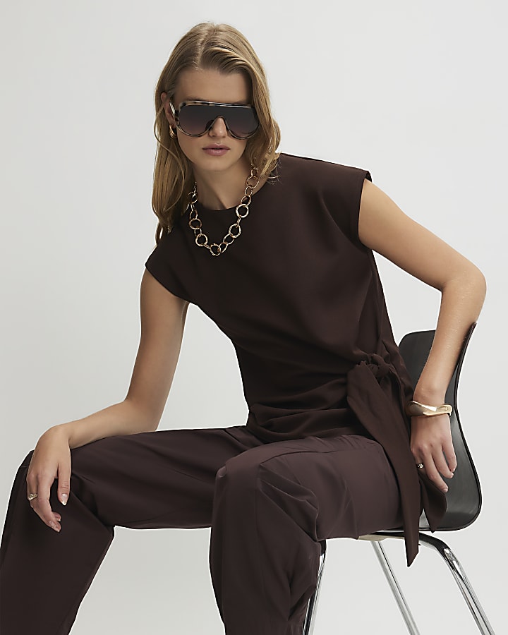 Brown Sleevless Tie Side Top