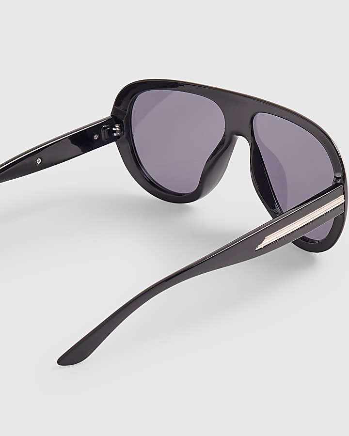 Black Oversized Sunglasses