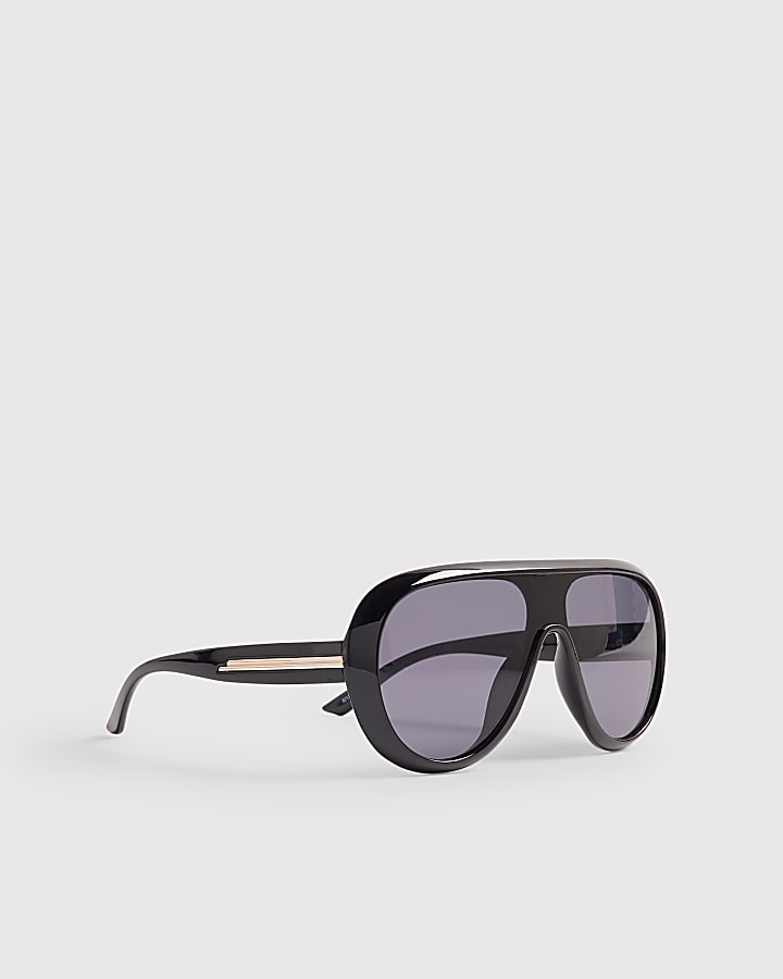 Black Oversized Sunglasses