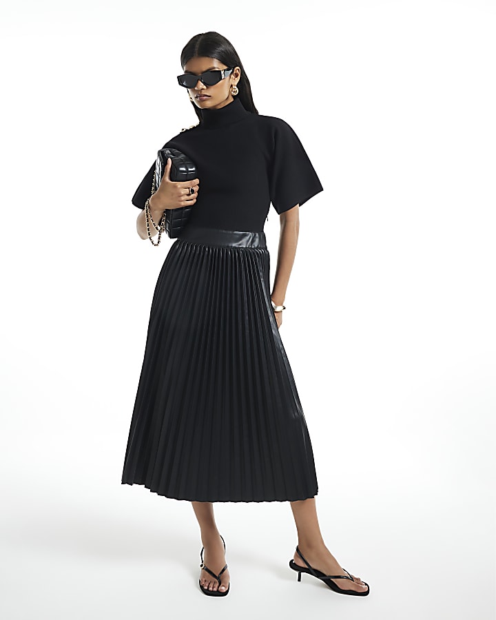 Black Pleat Hem Midi Dress