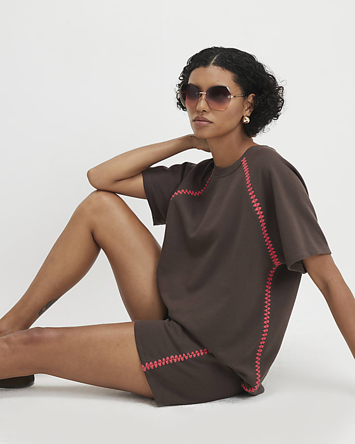 Brown Cotton Blend Whipstitch Trim T-shirt