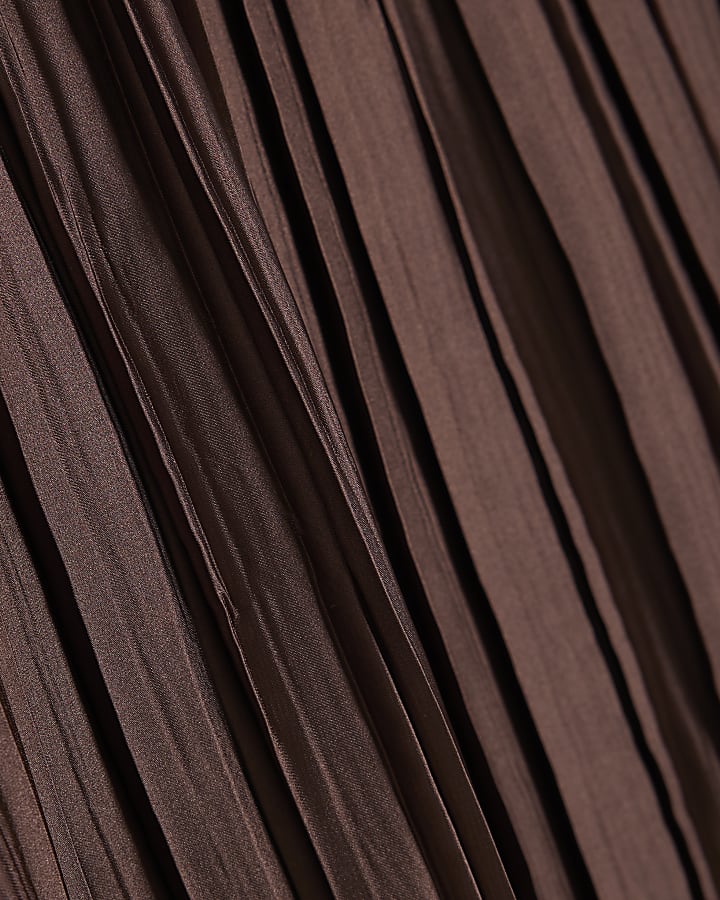 Brown Pleated Hybrid Short Sleeve T-Shirt