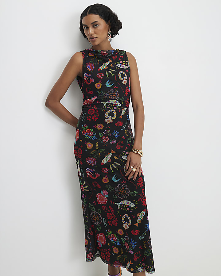 Black Sleeveless Boutique Icon Maxi Dress