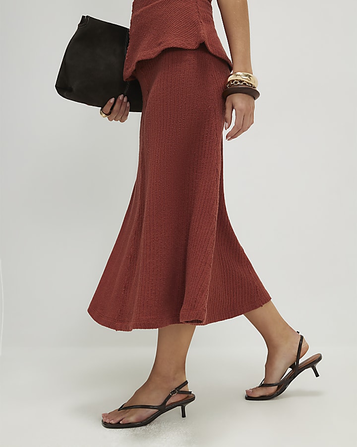 Petite Brown Textured Full Skirt