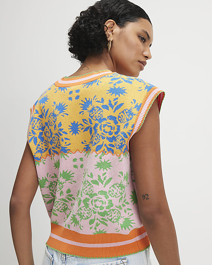 Pink Knitted Floral Waistcoat