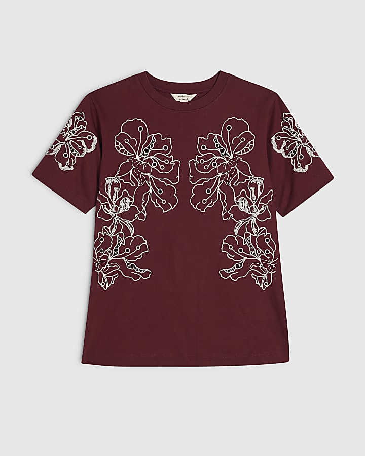 Red Cotton Short Sleeve Embroidered T-shirt