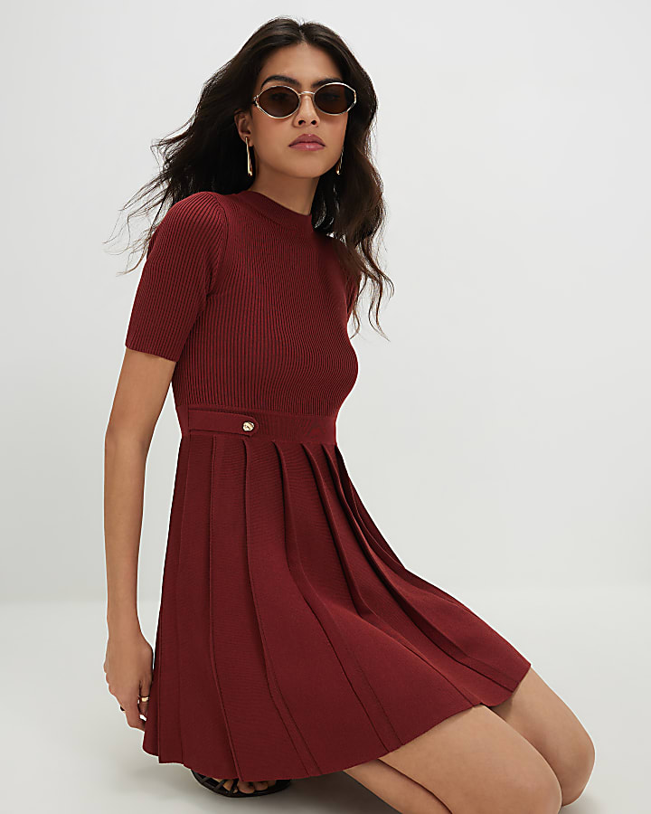 Red Trim Detail Flippy Knitted Dress