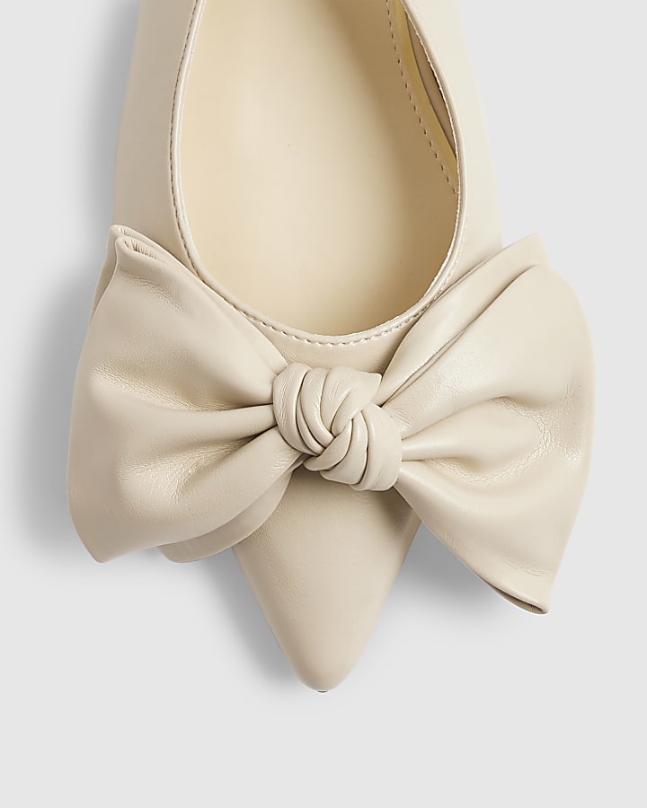 Cream Wide Fit Bow Point Slingback Shoes