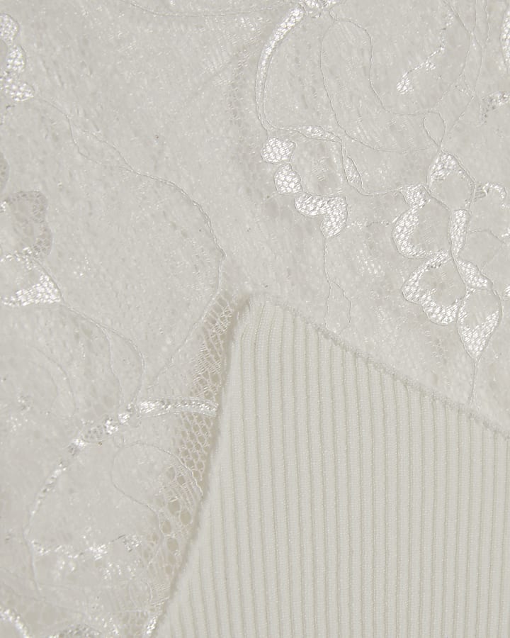 White Short Sleeve Lace Trim Ruched Top