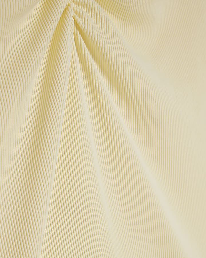 Yellow Short Sleeve Lace Trim Ruched Top