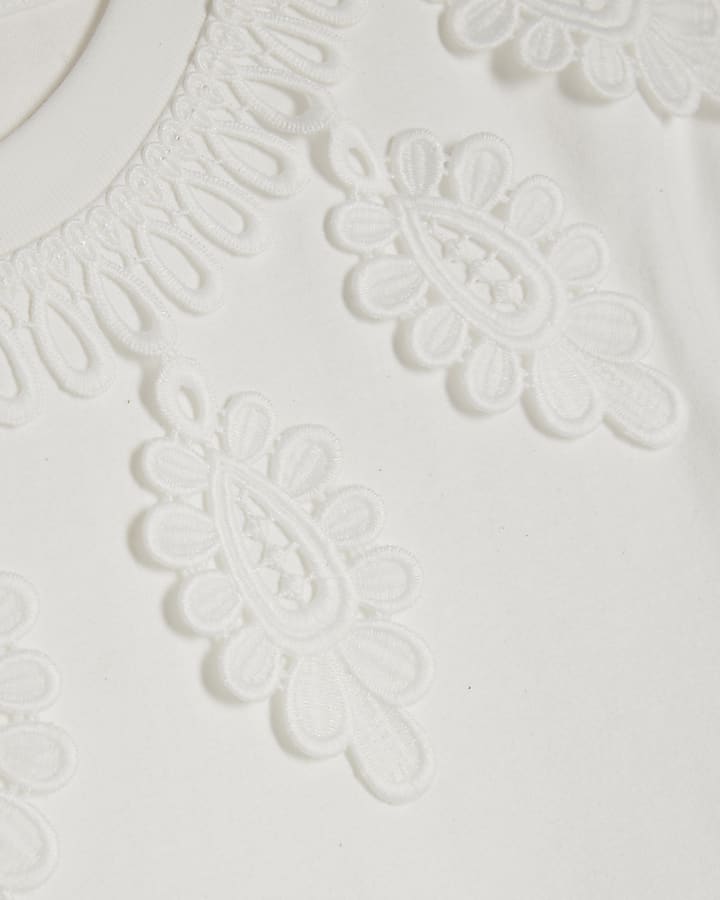 White Cotton Embroidered Mini T-shirt Dress