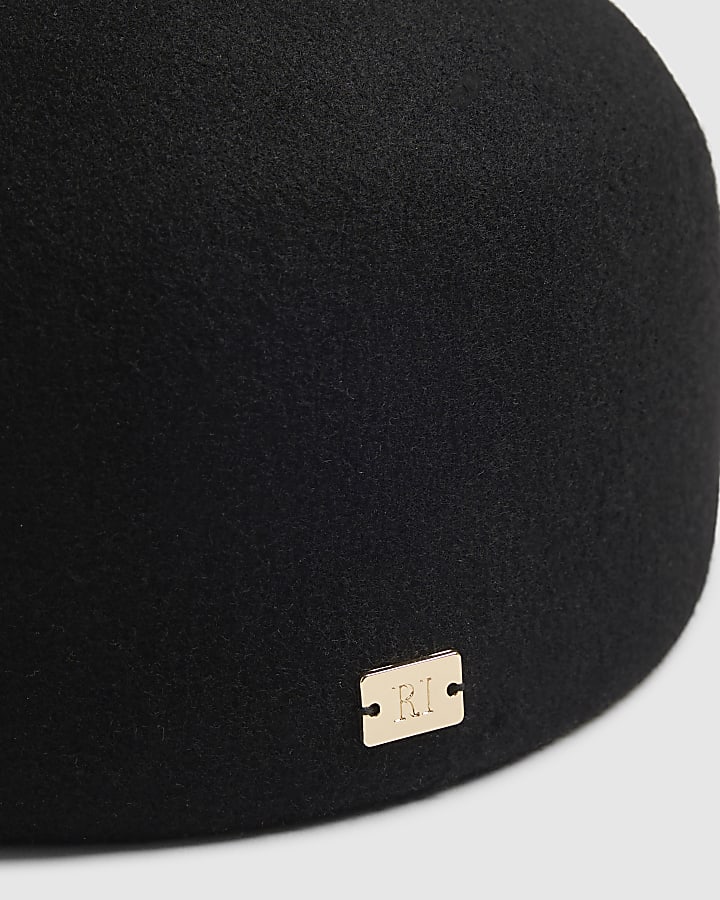 Black Wool Felt Flat Cap