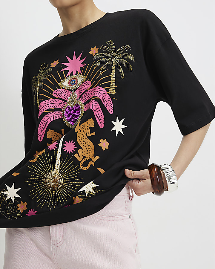 Black Short Sleeve Printed T-Shirt