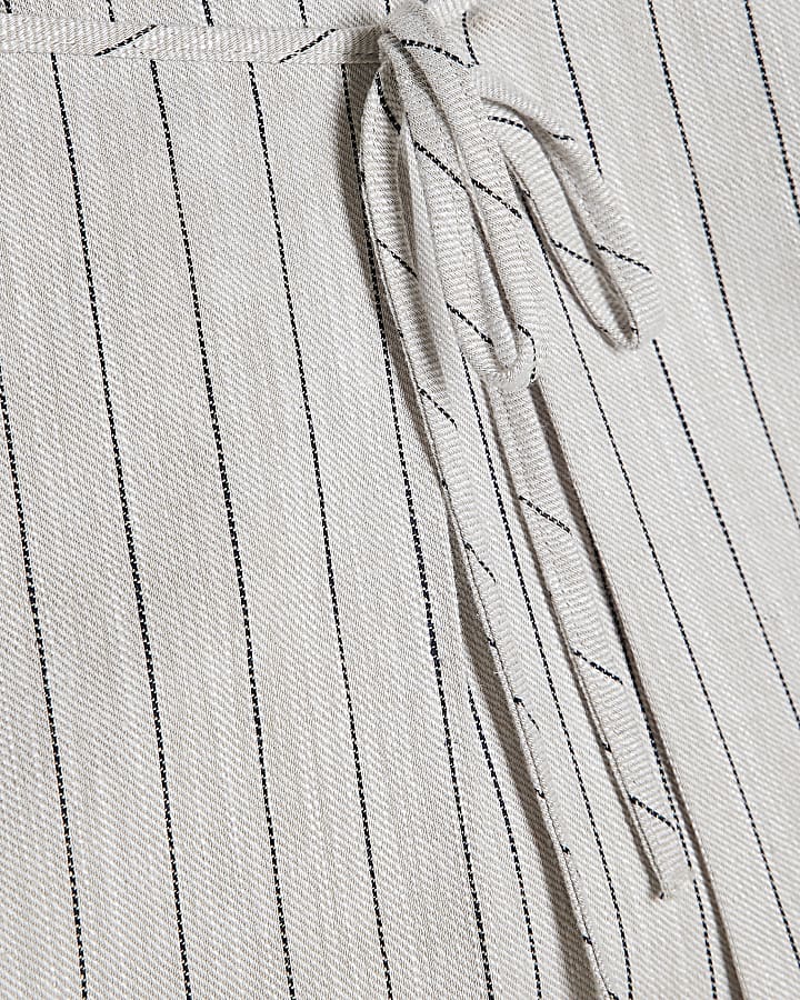 Cream Stripe Tie Detail Skort