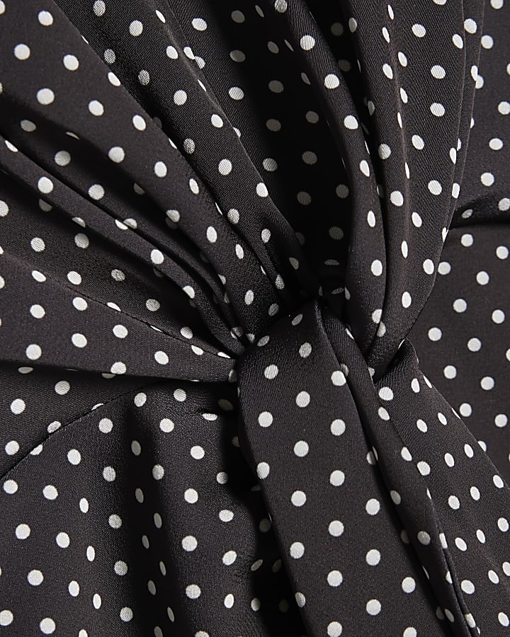 Black Spot Knot Front Long Sleeve Top