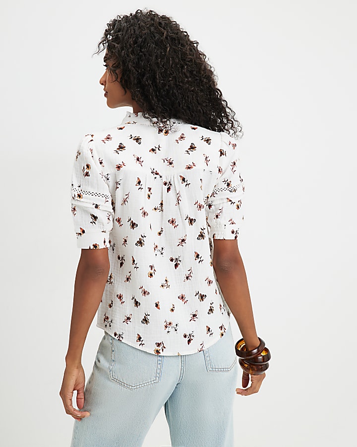 Cream Floral Textured Pintuck Blouse