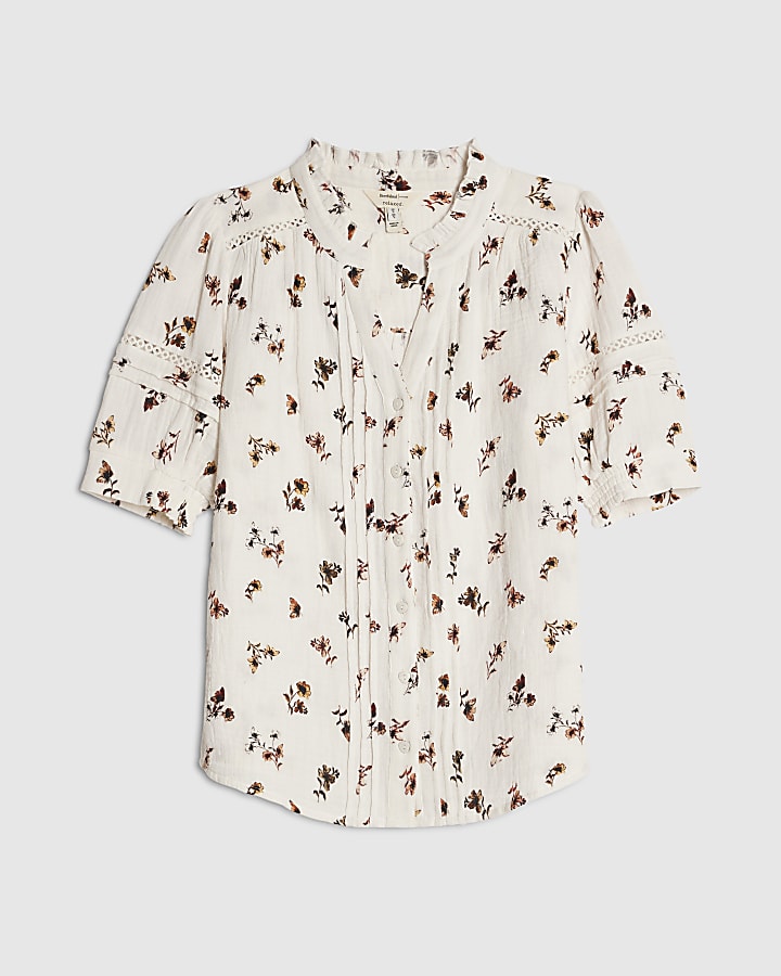 Cream Floral Textured Pintuck Blouse