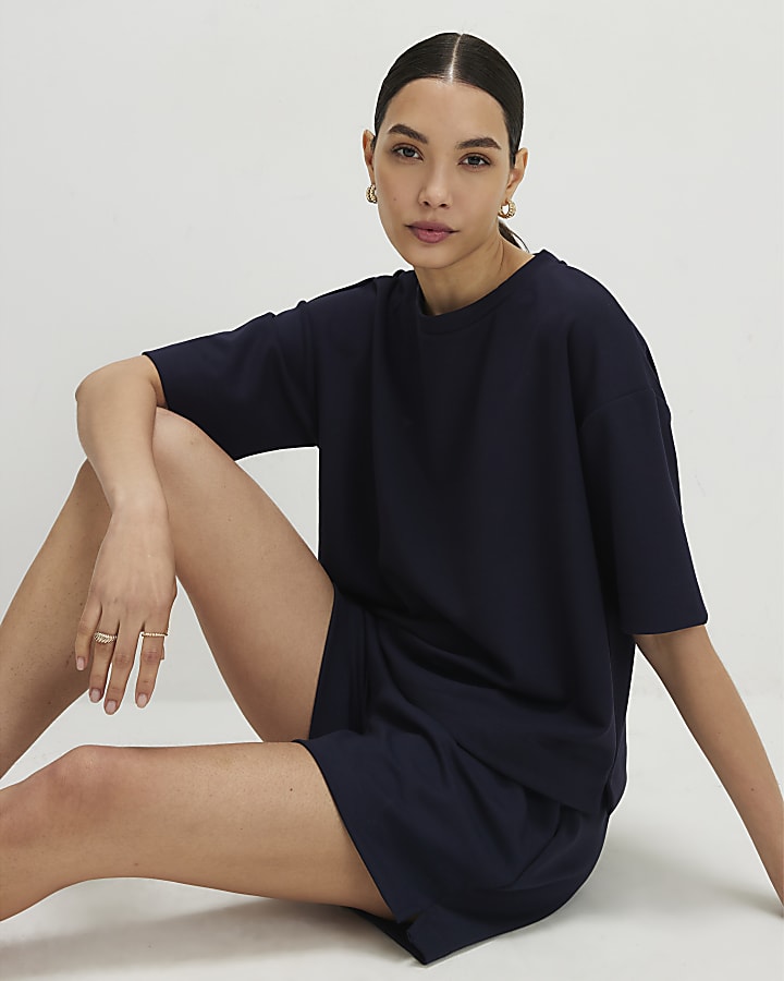 Navy Premium Boxy Clean T-Shirt