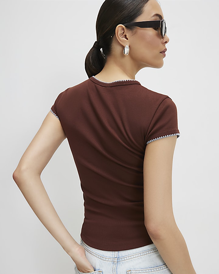 Brown Cotton Blend Fitted Whipstitch T-Shirt