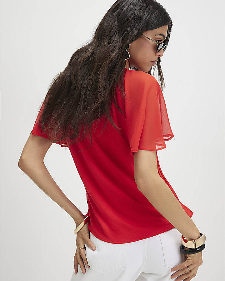 Red Hybrid Crinkle Top