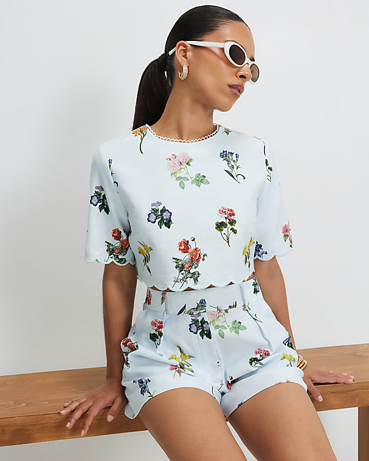 Petite Blue Woven Floral Scallop Trim Top