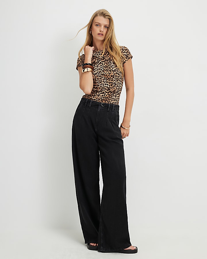 Brown Cotton Blend Cap Sleeve Leopard T-Shirt