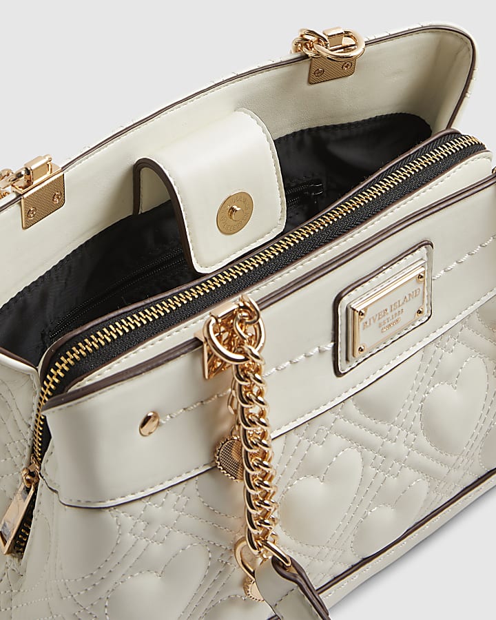 Cream Heart Chain Shoulder Bag And Purse Set