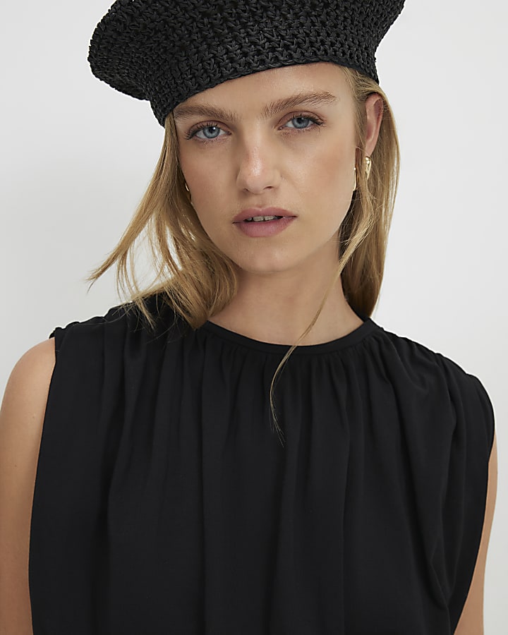 Black Cotton Short Sleeve Bubble Hem T-shirt
