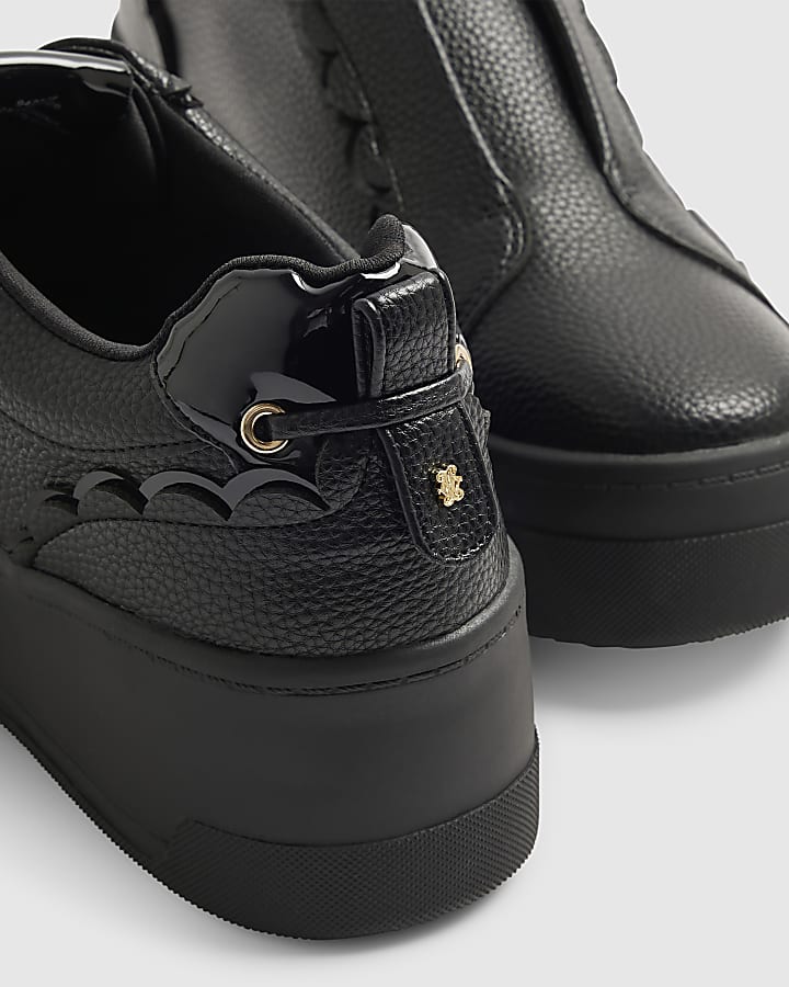 Black Scallop Flatform Trainers