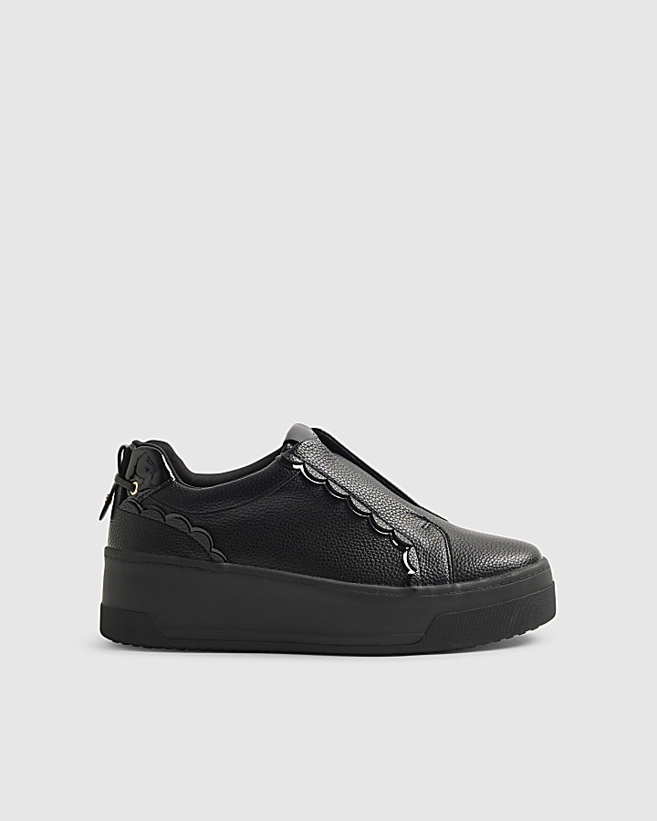 Black Scallop Flatform Trainers