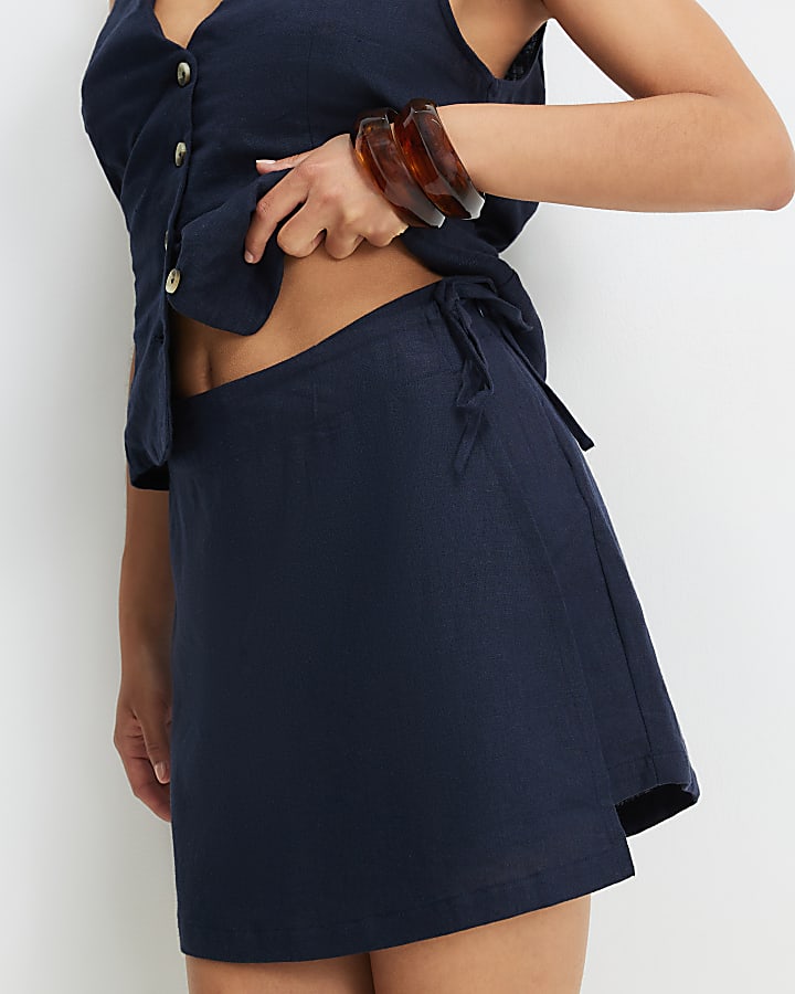 Petite Navy Linen Blend Skort