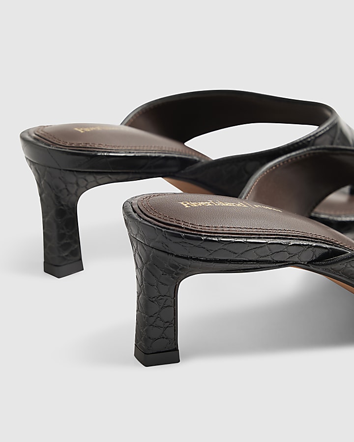 Black Croc Toe Thong Heeled Mules