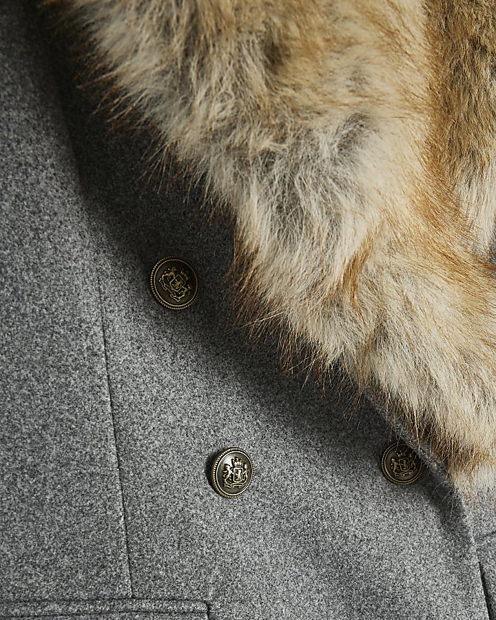Grey Faux Fur Collar Cinched Blazer