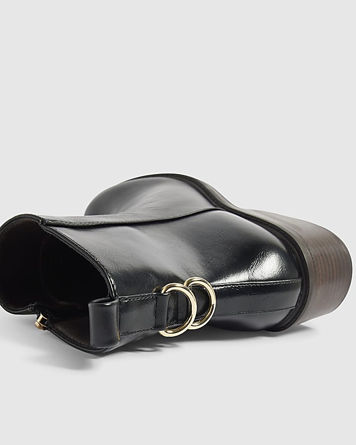 Black Heeled Block Ankle Boot