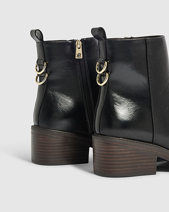 Black Heeled Block Ankle Boot