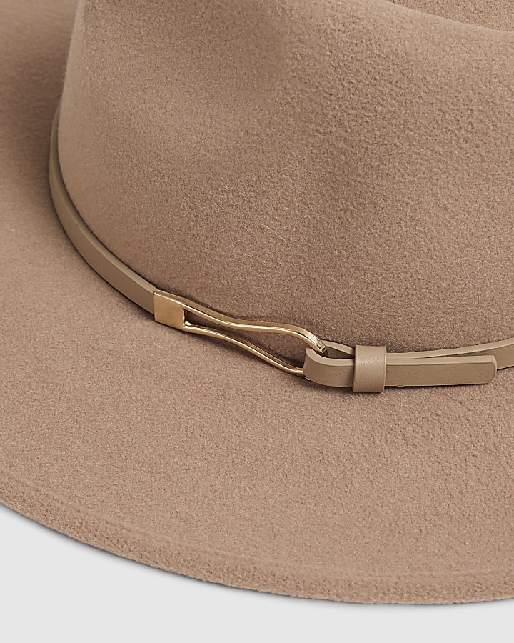 Beige Buckle Band Fedora