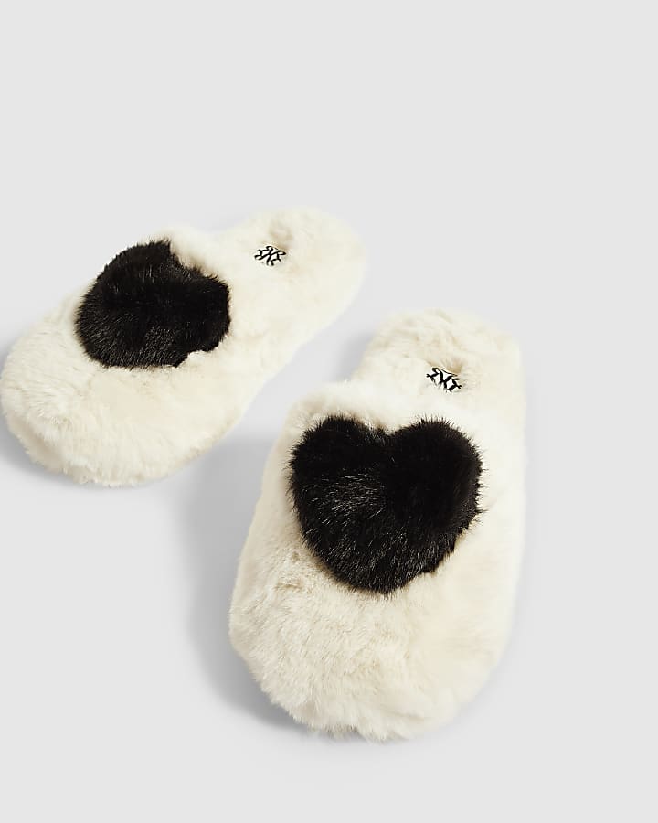 Cream Chunky Heart Plush Mule Slippers