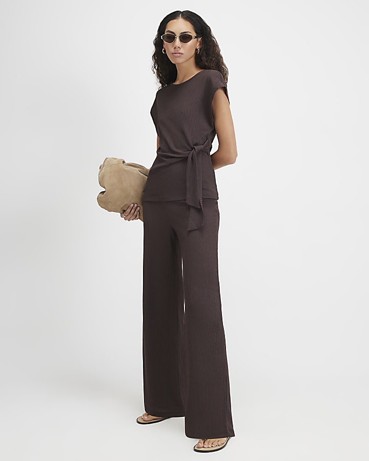 Brown Short Sleeve Textured Tie Side Top