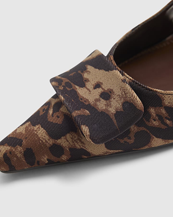 Brown Leopard Print Slingback Court Heels